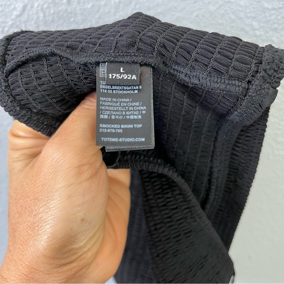 NEW Toteme Black Smocked Stretch Bikini Top size large - Picture 5 of 5